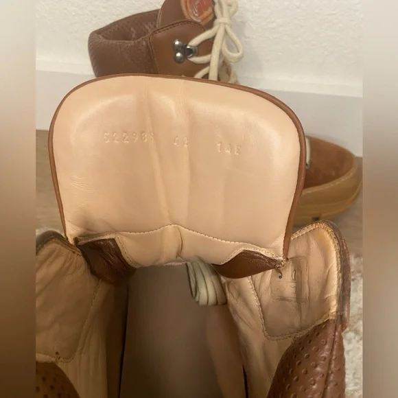 Gucci Brown Leather Hiking Boots with Cream Tongue - Picture 3 of 6